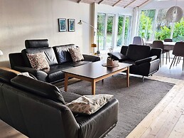 4 Star Holiday Home in Hojslev
