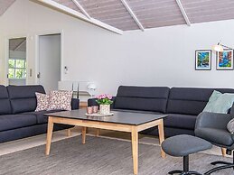 4 Star Holiday Home in Hojslev