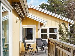 4 Star Holiday Home in Stromstad