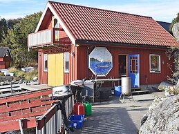 6 Person Holiday Home in Bud