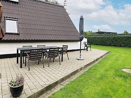 6 Person Holiday Home in Thyholm