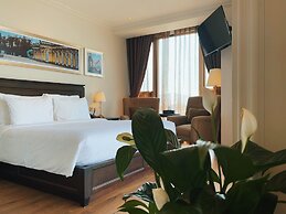 Maccal Hotel