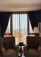 Maccal Hotel