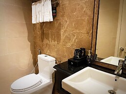 Maccal Hotel