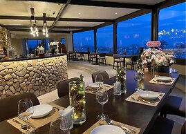 Maccal Hotel