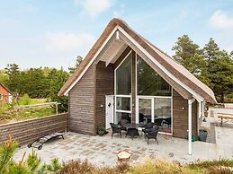5 Star Holiday Home in Romo