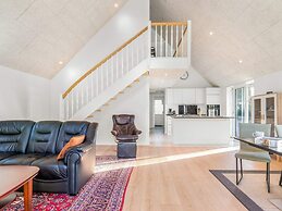 5 Star Holiday Home in Romo