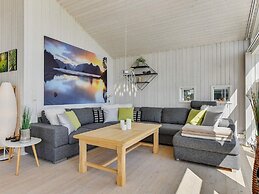 5 Star Holiday Home in Egernsund