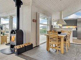 5 Star Holiday Home in Egernsund