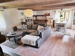 6 Person Holiday Home in Loderup-by Traum