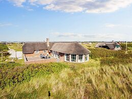5 Star Holiday Home in Ringkobing