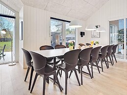 5 Star Holiday Home in Vaeggerlose