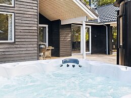 5 Star Holiday Home in Vaeggerlose