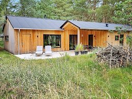 5 Star Holiday Home in Albaek