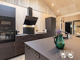 5 Star Holiday Home in Albaek
