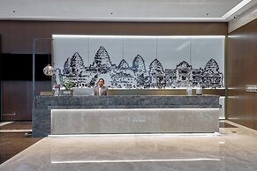 Crowne Plaza Phnom Penh by IHG
