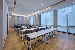 Crowne Plaza Phnom Penh by IHG
