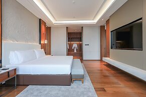 Crowne Plaza Phnom Penh by IHG