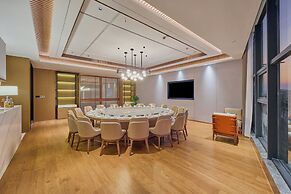 Crowne Plaza Phnom Penh by IHG