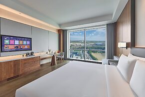 Crowne Plaza Phnom Penh by IHG