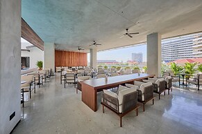 Crowne Plaza Phnom Penh by IHG