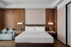 Crowne Plaza Phnom Penh by IHG