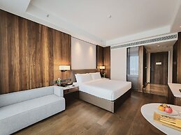 Crowne Plaza Phnom Penh by IHG