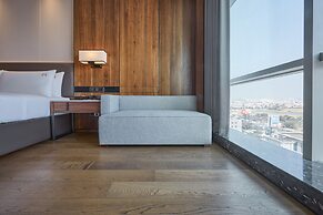 Crowne Plaza Phnom Penh by IHG