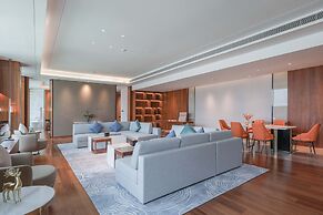 Crowne Plaza Phnom Penh by IHG