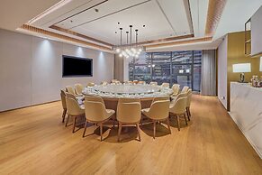 Crowne Plaza Phnom Penh by IHG