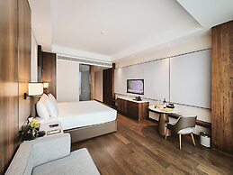 Crowne Plaza Phnom Penh by IHG