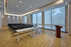 Crowne Plaza Phnom Penh by IHG