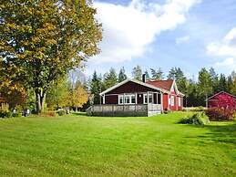 4 Person Holiday Home in Bralanda