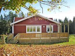 4 Person Holiday Home in Bralanda