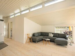 4 Star Holiday Home in Hals