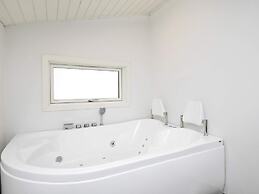 4 Star Holiday Home in Hals
