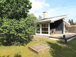 4 Star Holiday Home in Hals