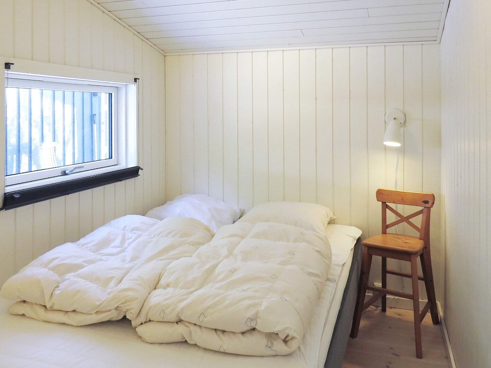 4 Star Holiday Home in Hals