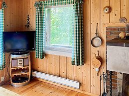 4 Person Holiday Home in Reksteren