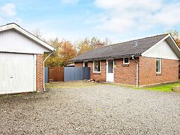 6 Person Holiday Home in Hemmet