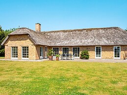 6 Person Holiday Home in Ulfborg