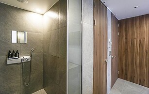 Wall Hotel Cheonan Cheongsu