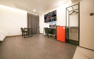Wall Hotel Cheonan Cheongsu