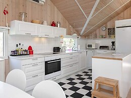 10 Person Holiday Home in Stege