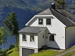 4 Star Holiday Home in Stordal