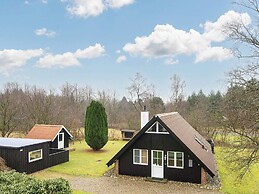 6 Person Holiday Home in Toftlund