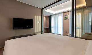 D.OV Haeundae Hotel