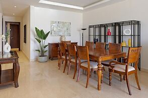 Vesta - Luxury Apt - 3BR - Cfc VII