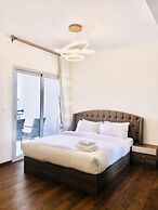 Vesta - Luxury Apt - 3BR - CFC X