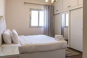 Vesta - Luxury APT - 3Br - CFC IX